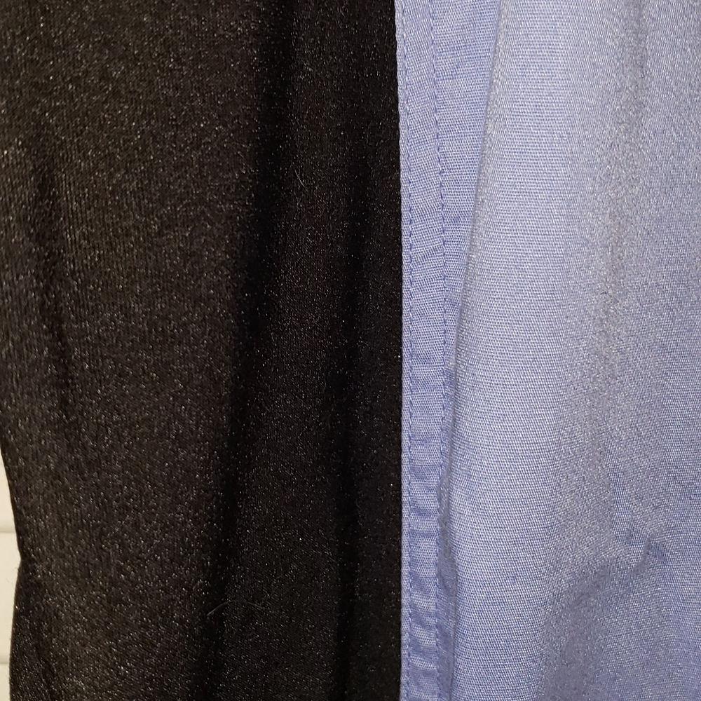 Scrub top - Picture 2 of 4